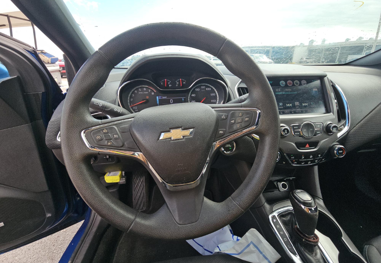 Chevrolet Cruze  2017