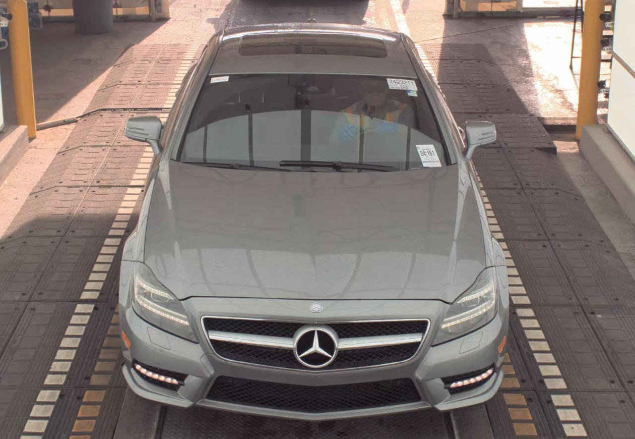 Mercedes-Benz CLS550  2012