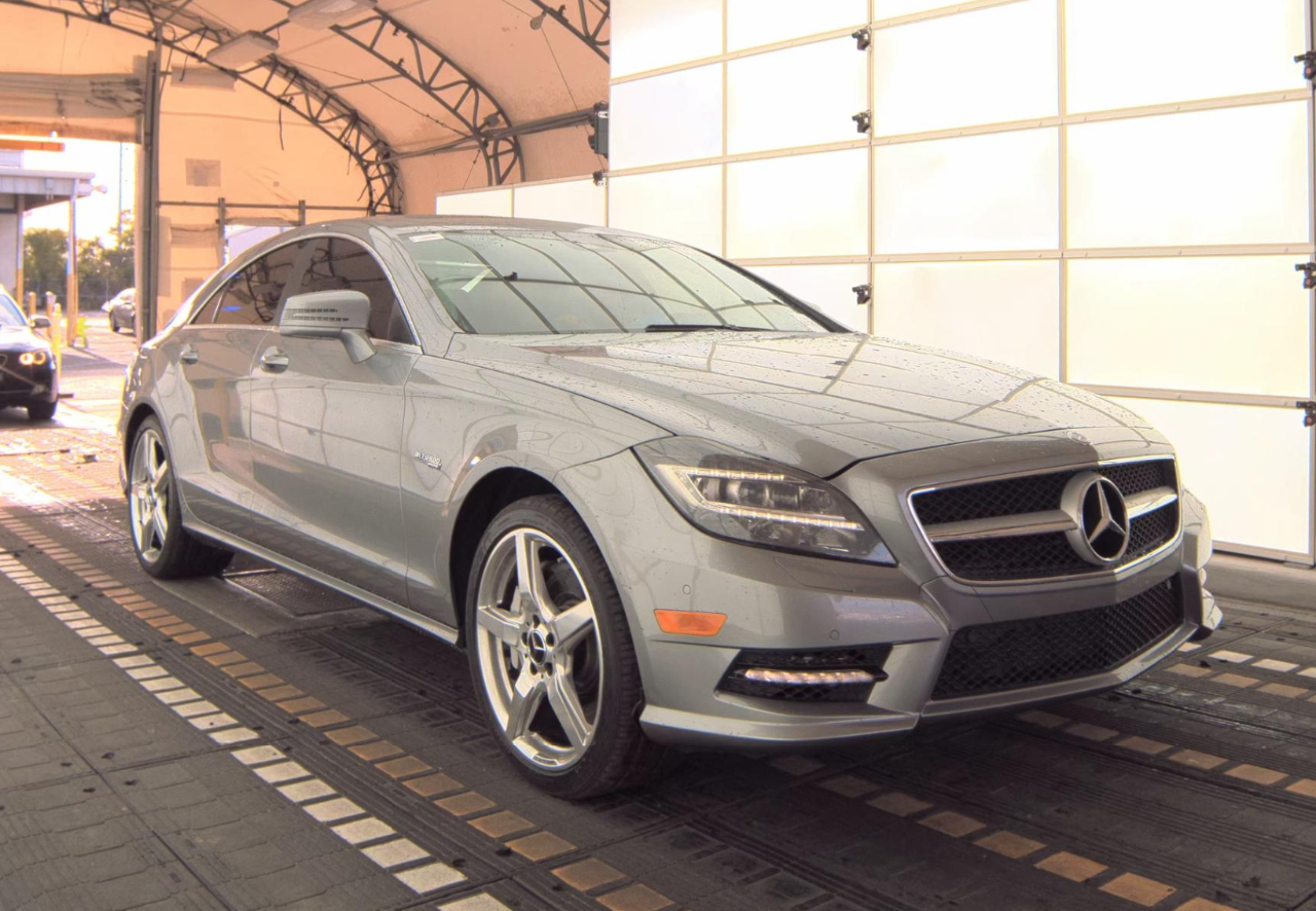Mercedes-Benz CLS550  2012