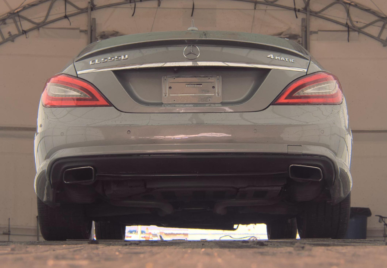 Mercedes-Benz CLS550  2012