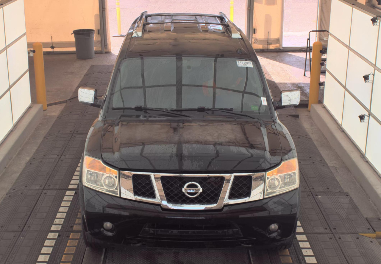 Nissan Armada SL 2011
