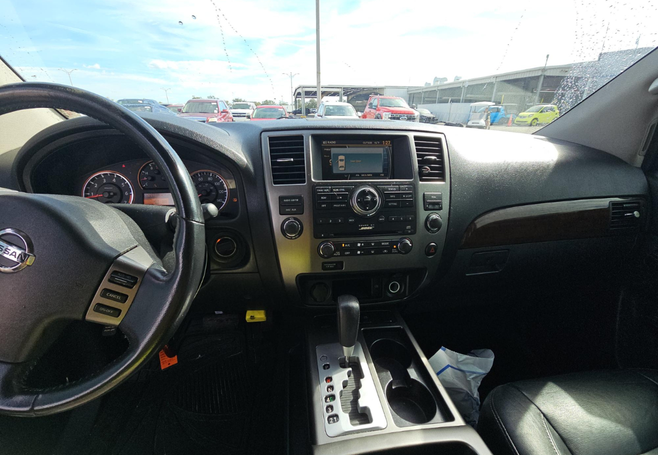 Nissan Armada SL 2011