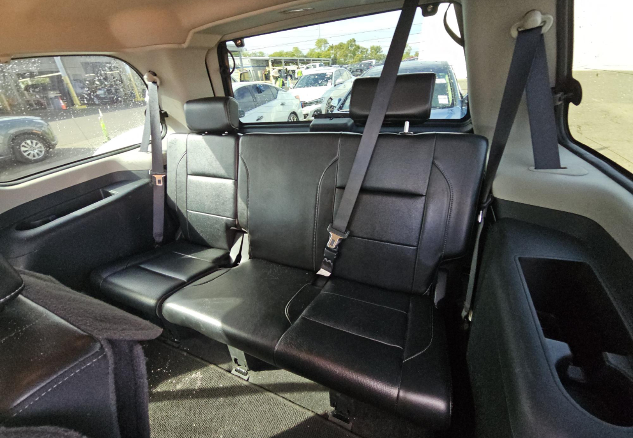 Nissan Armada SL 2011