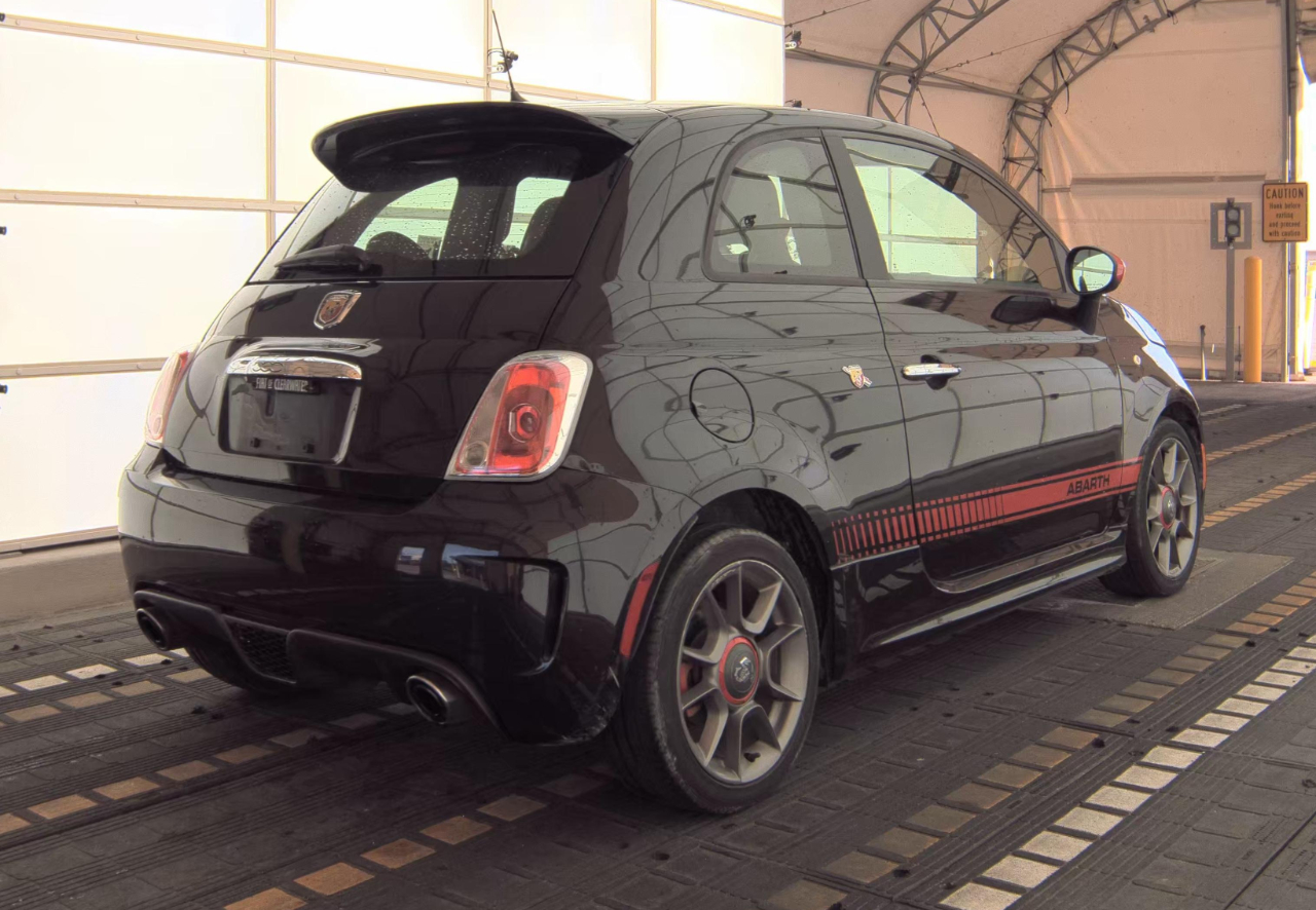 Fiat 500 Abarth Hatchback 2012