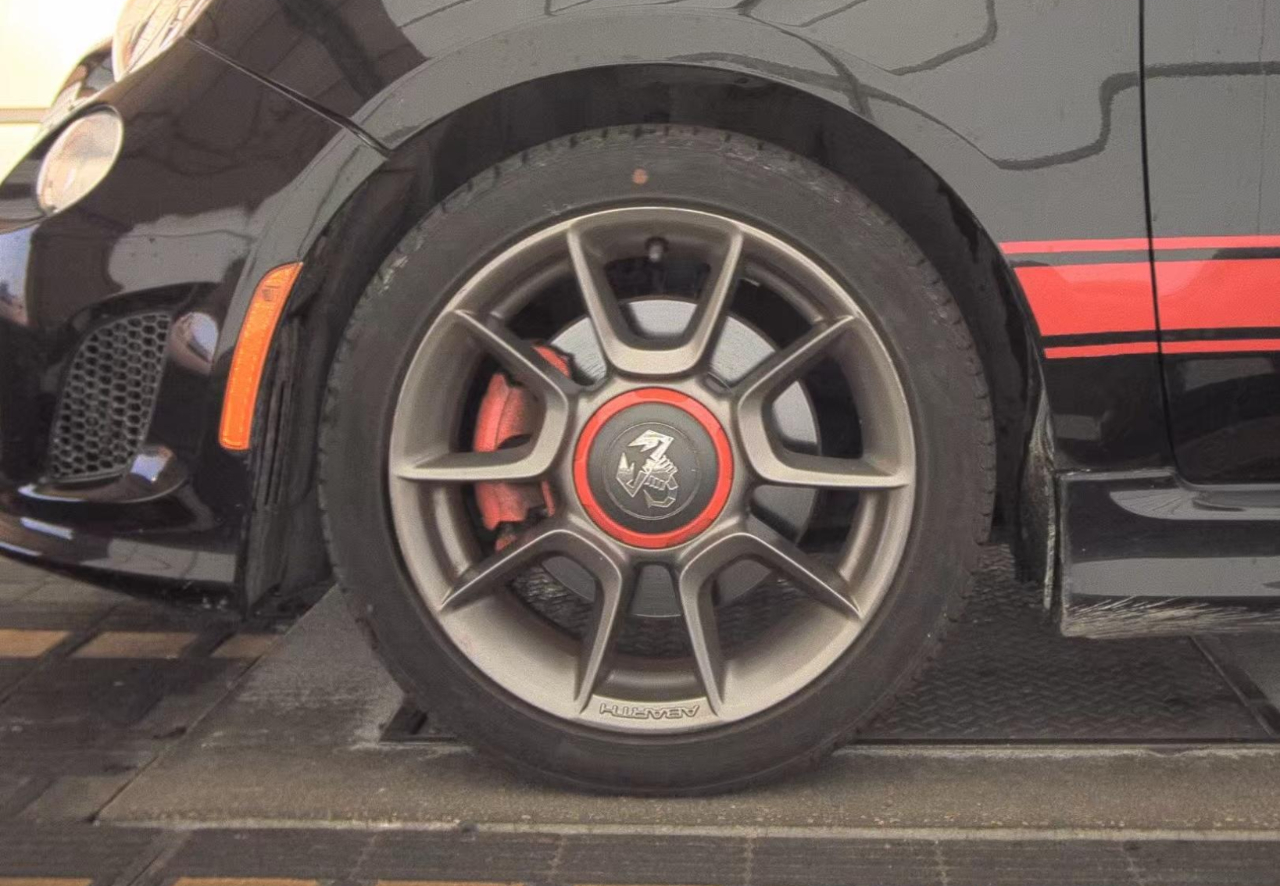 Fiat 500 Abarth Hatchback 2012