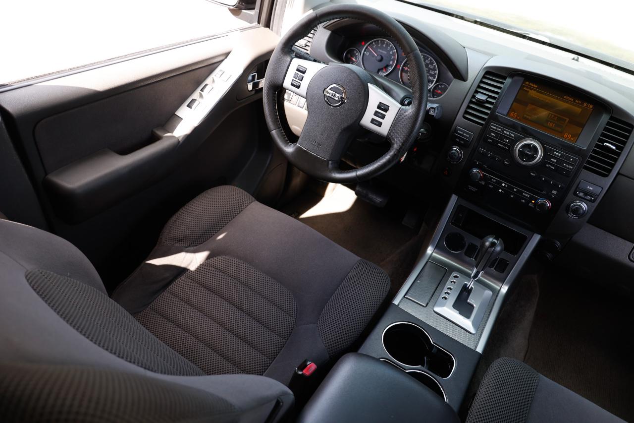 Nissan Pathfinder  2011