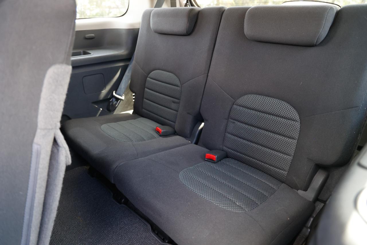 Nissan Pathfinder  2011