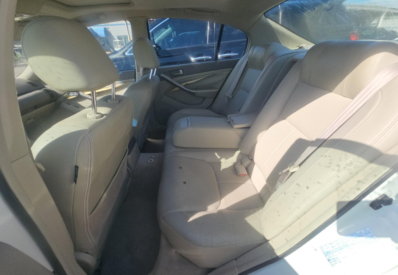 Infiniti G35 Sedan  2003