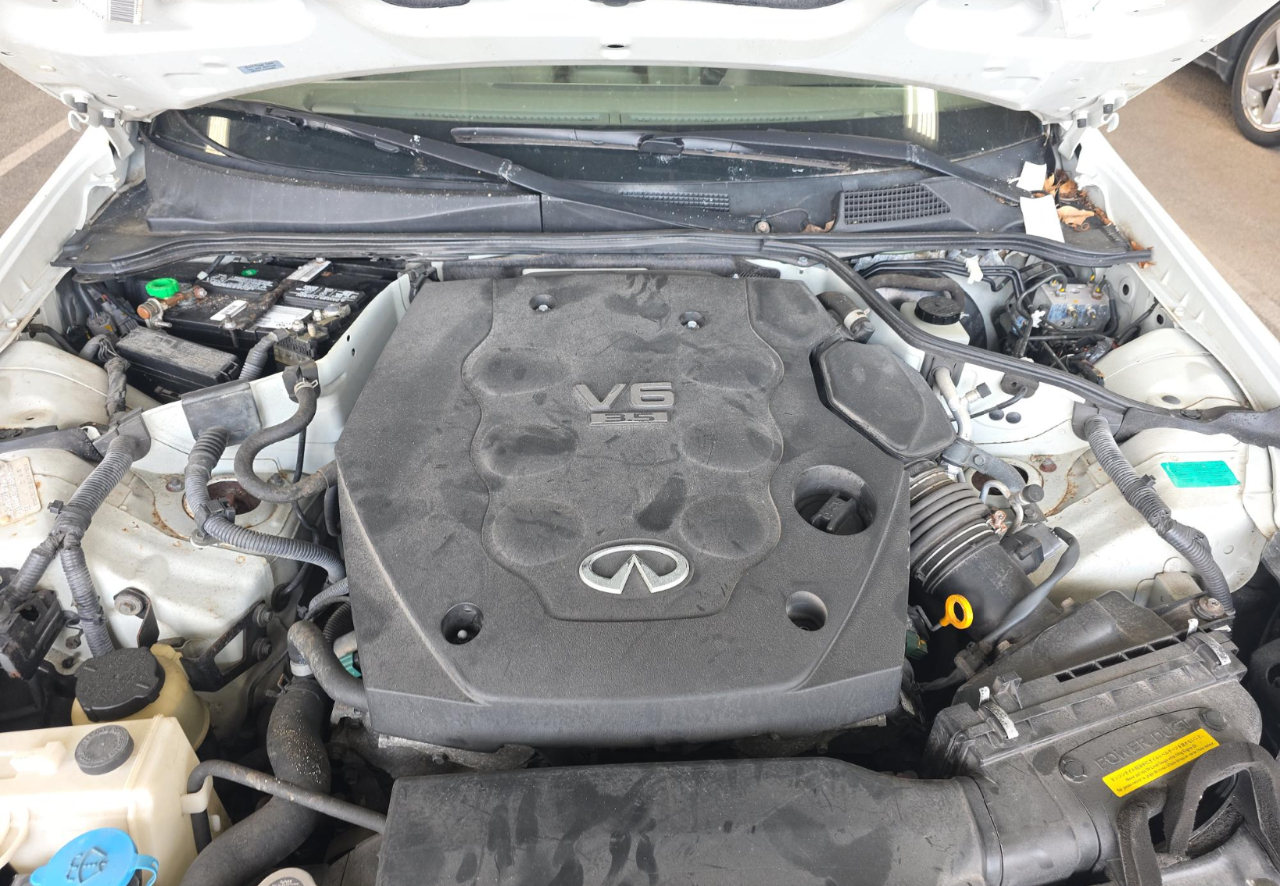 Infiniti G35 Sedan  2003