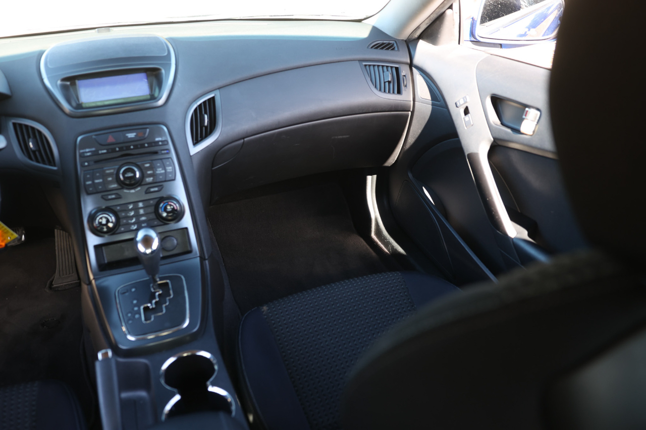 Hyundai Genesis Coupe  2011