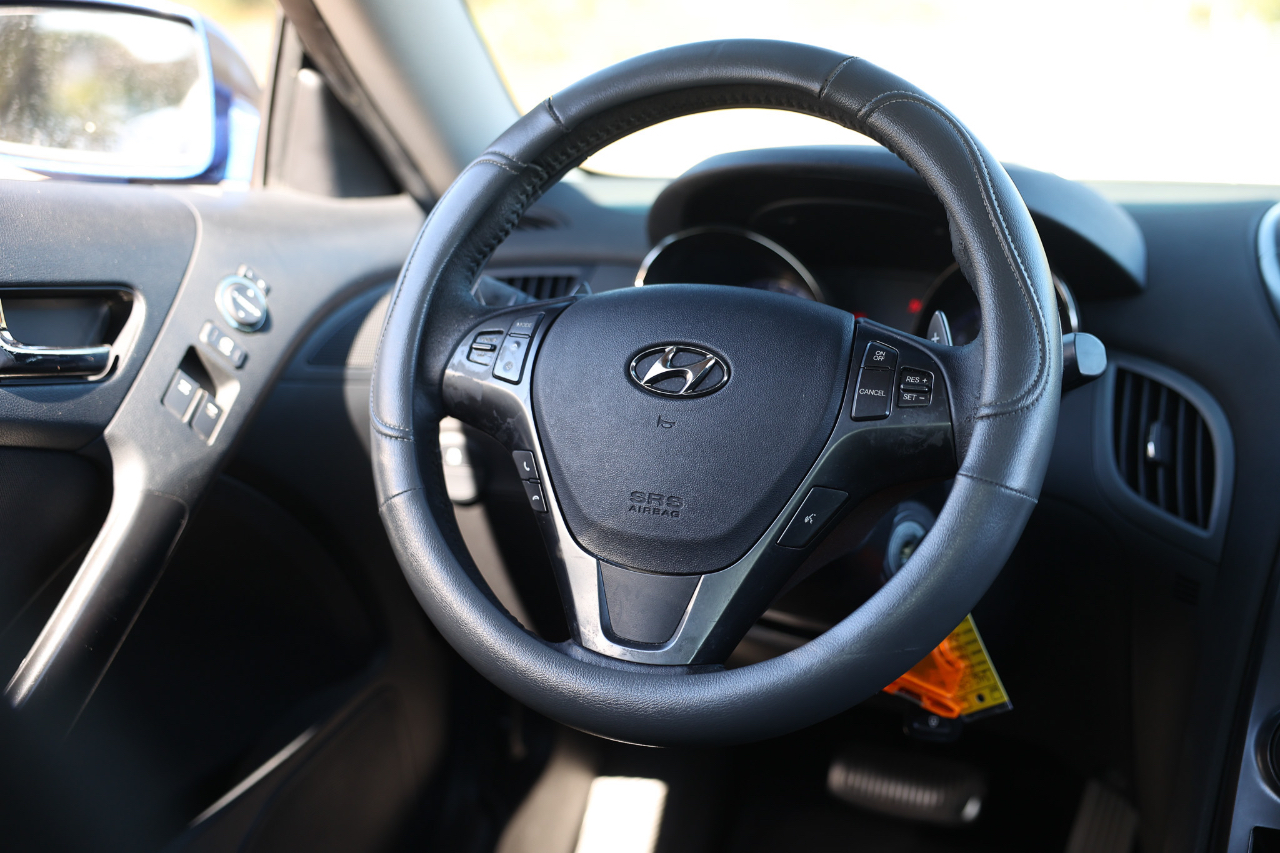 Hyundai Genesis Coupe  2011