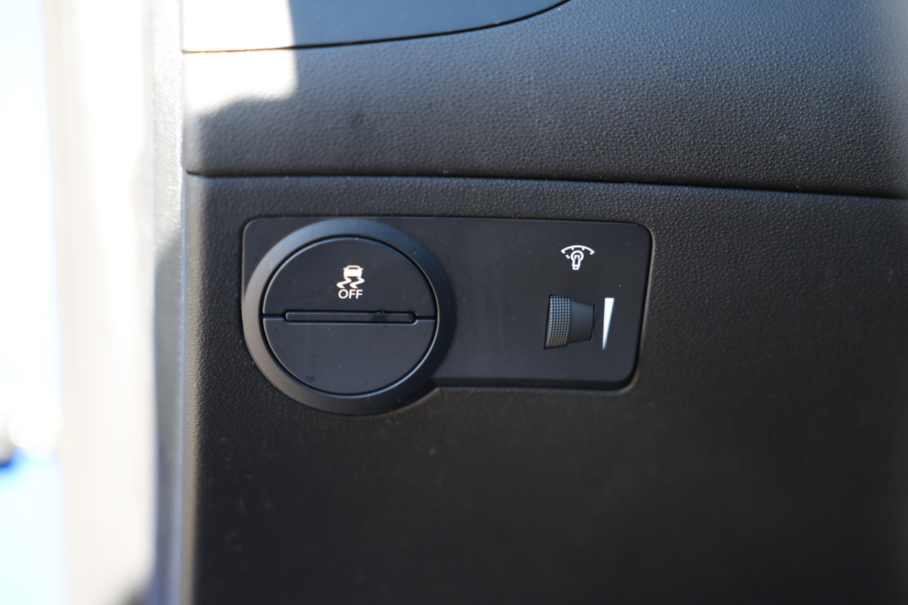 Hyundai Genesis Coupe  2011