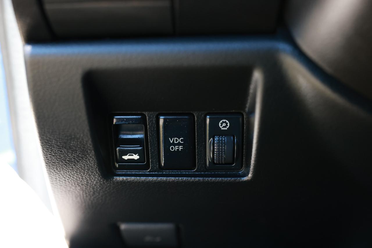 Infiniti G35 Coupe 2dr Cpe Auto 2006