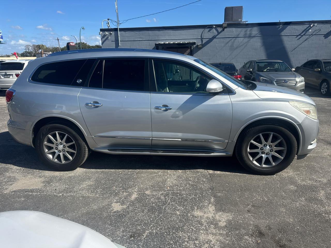 Buick Enclave  2017