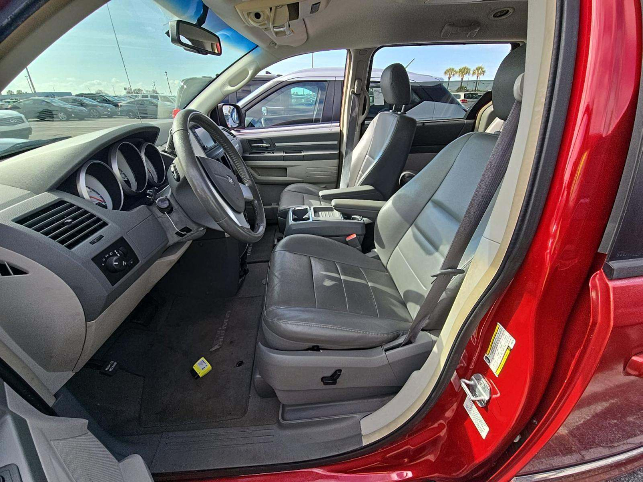 Dodge Grand Caravan SXT 2008