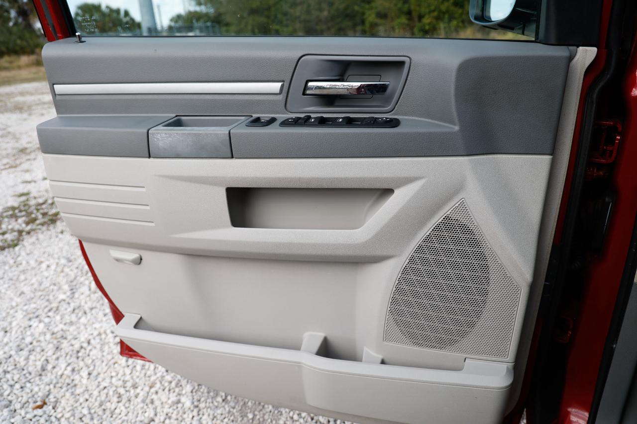 Dodge Grand Caravan  2008