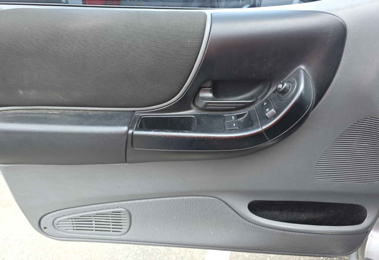 Ford Ranger Pickup  2011