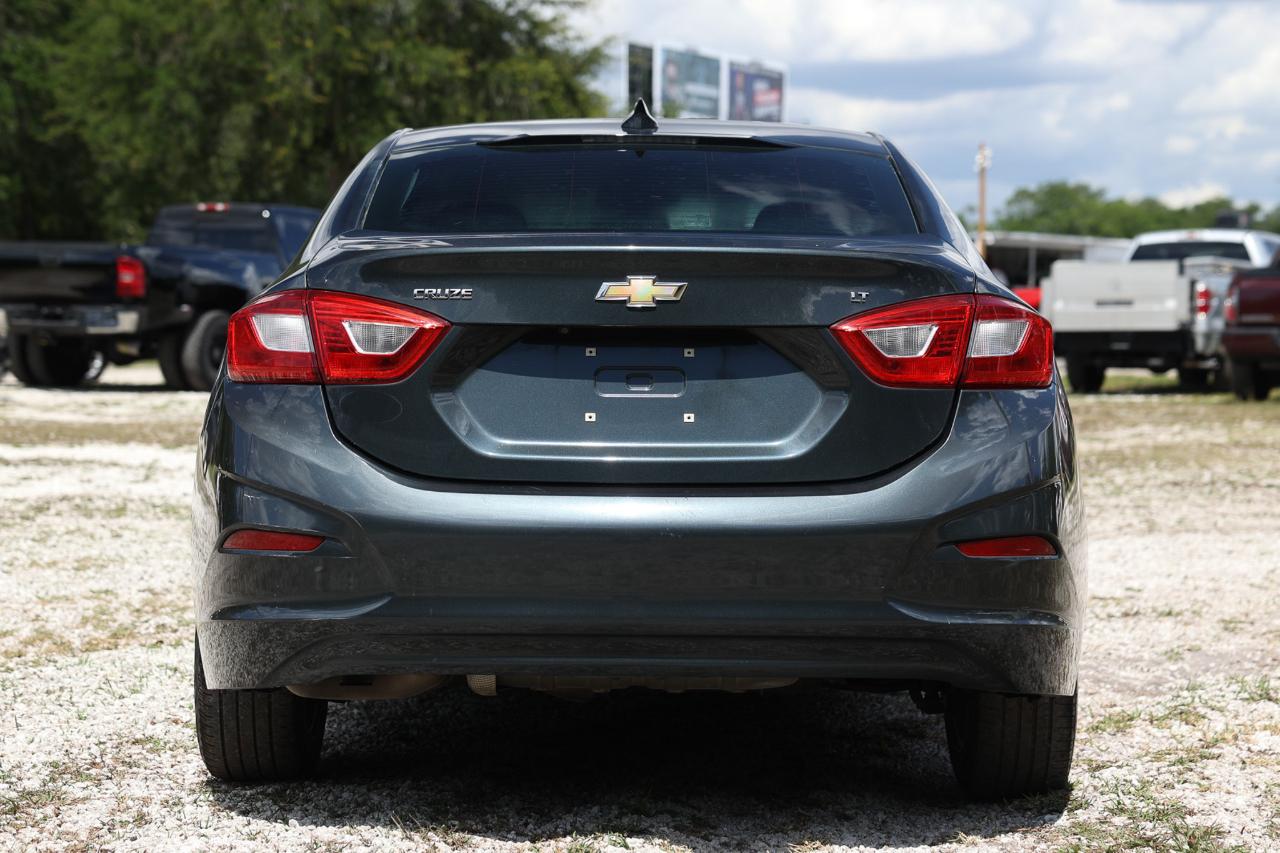 Chevrolet Cruze  2018