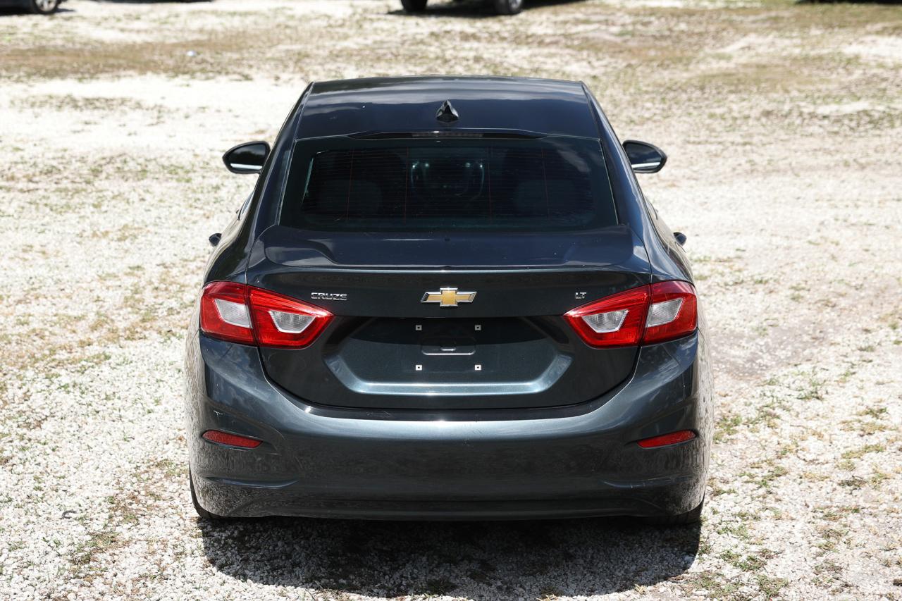 Chevrolet Cruze  2018