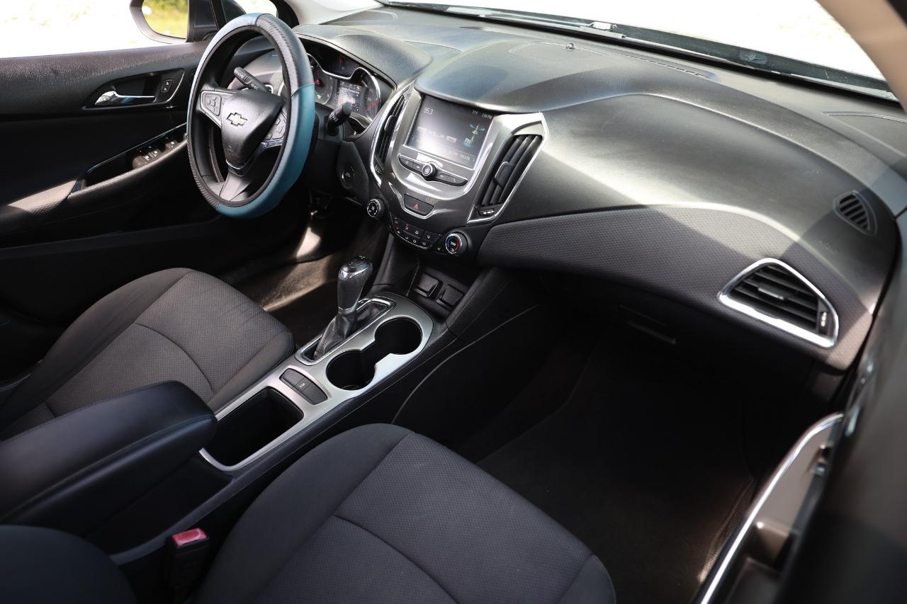 Chevrolet Cruze  2018