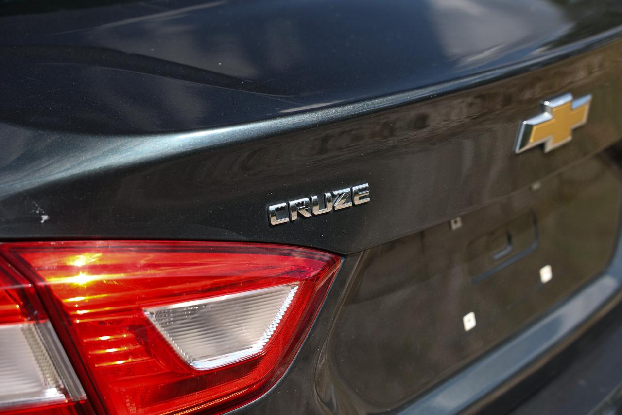 Chevrolet Cruze  2018