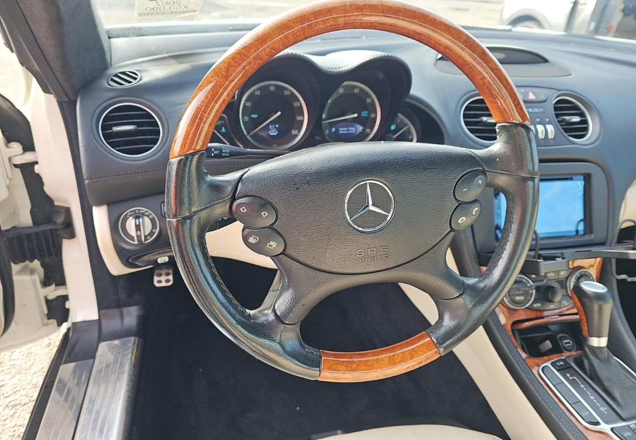 Mercedes-Benz SL Class SL550  2007