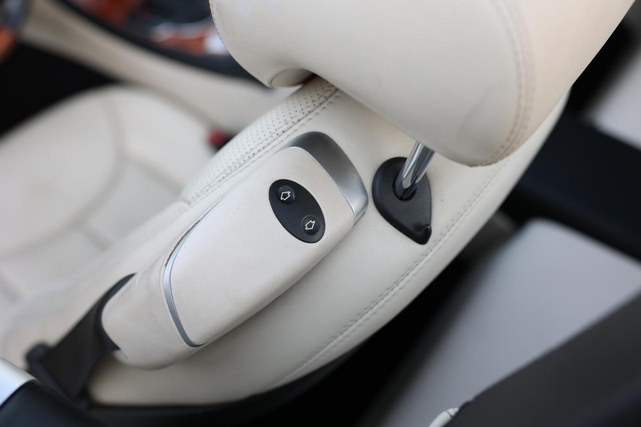 Mercedes-Benz SL Class SL550  2007