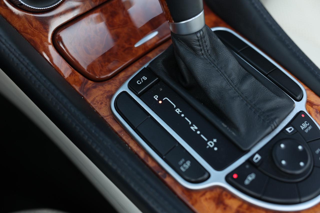 Mercedes-Benz SL Class SL550  2007