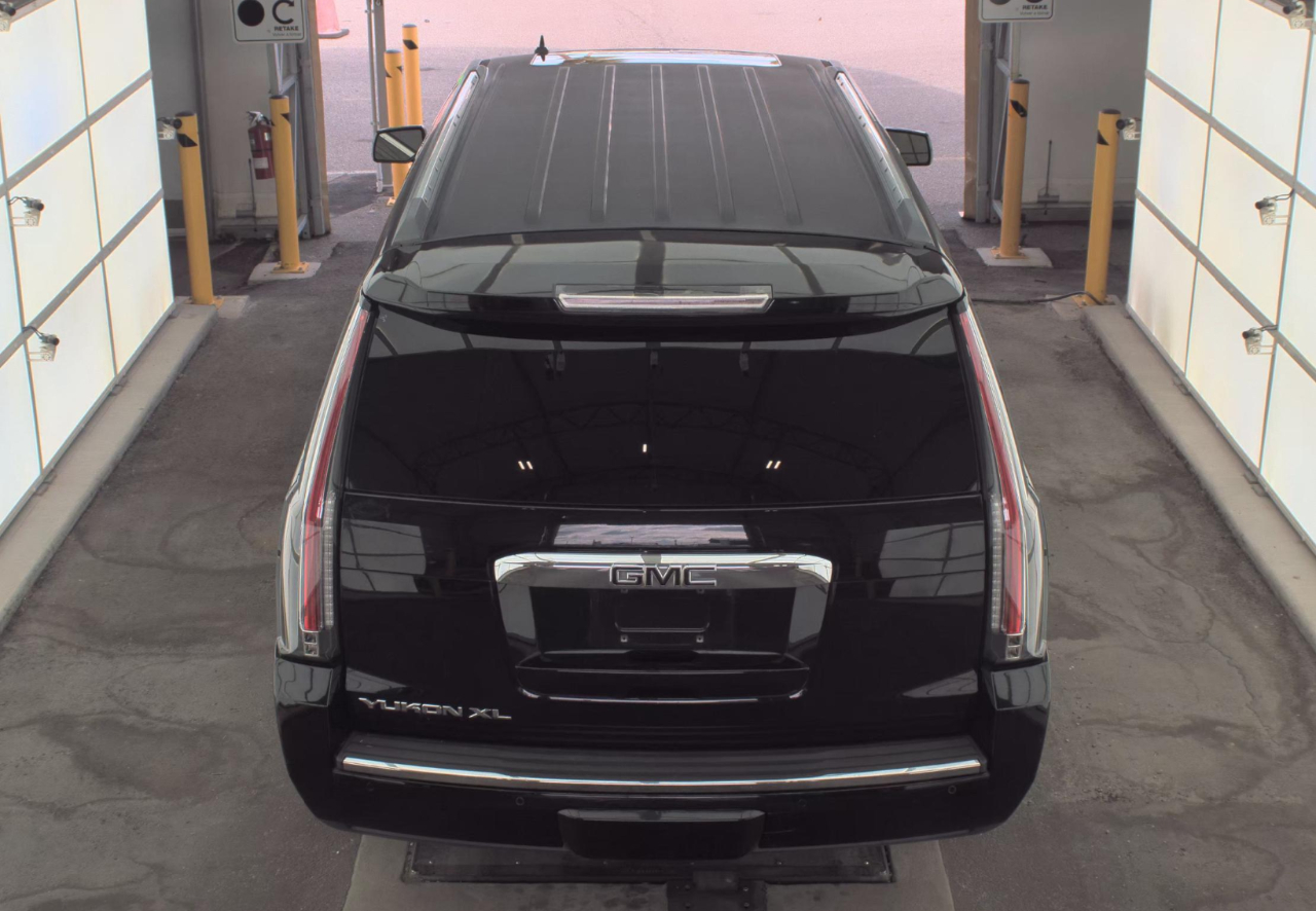 GMC Yukon XL Denali  2015