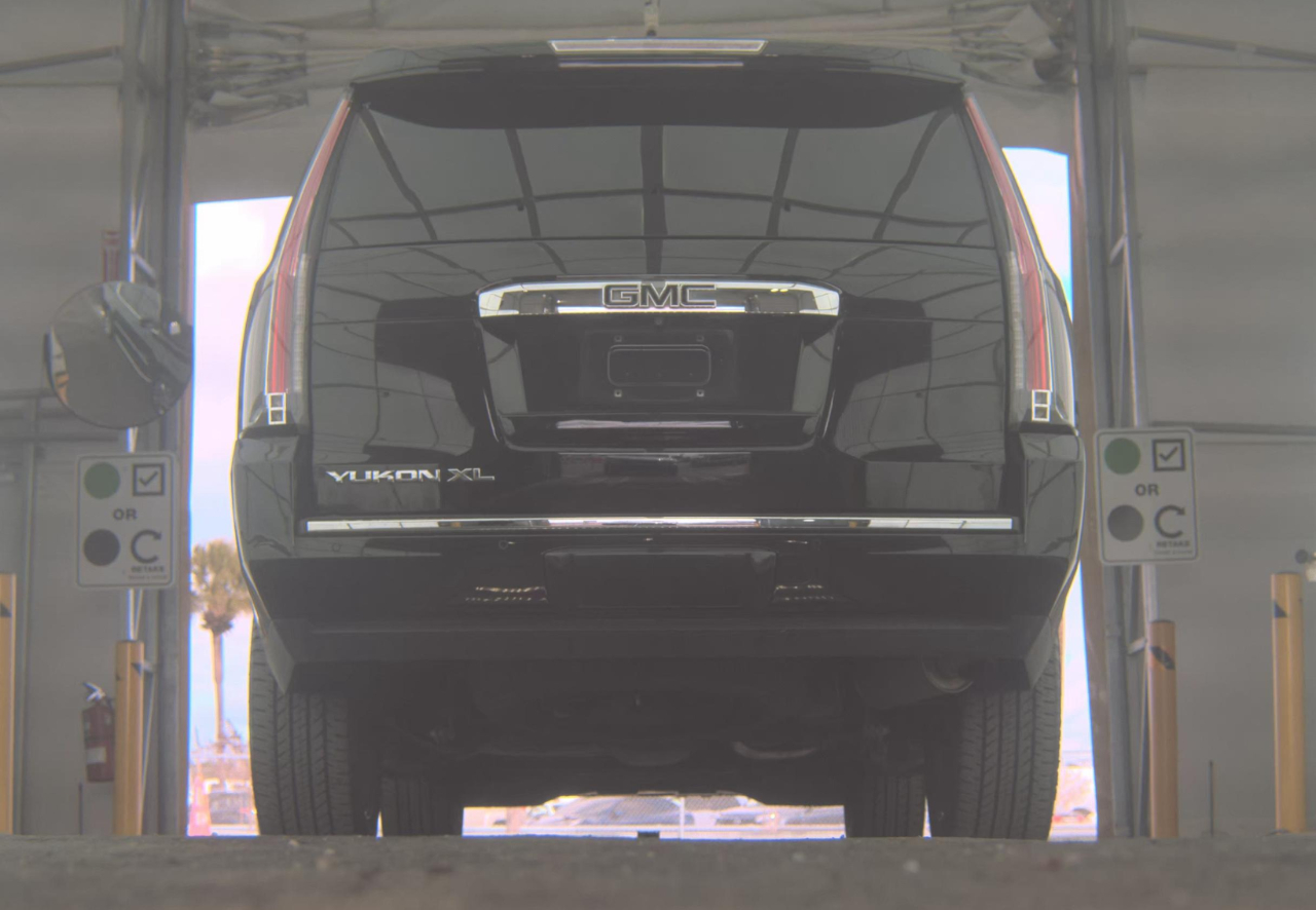 GMC Yukon XL Denali  2015