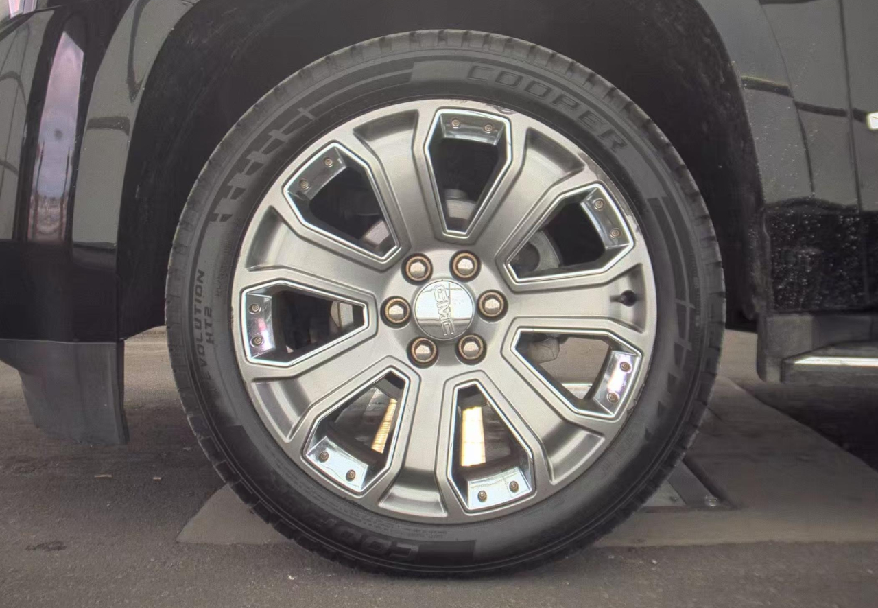 GMC Yukon XL Denali  2015