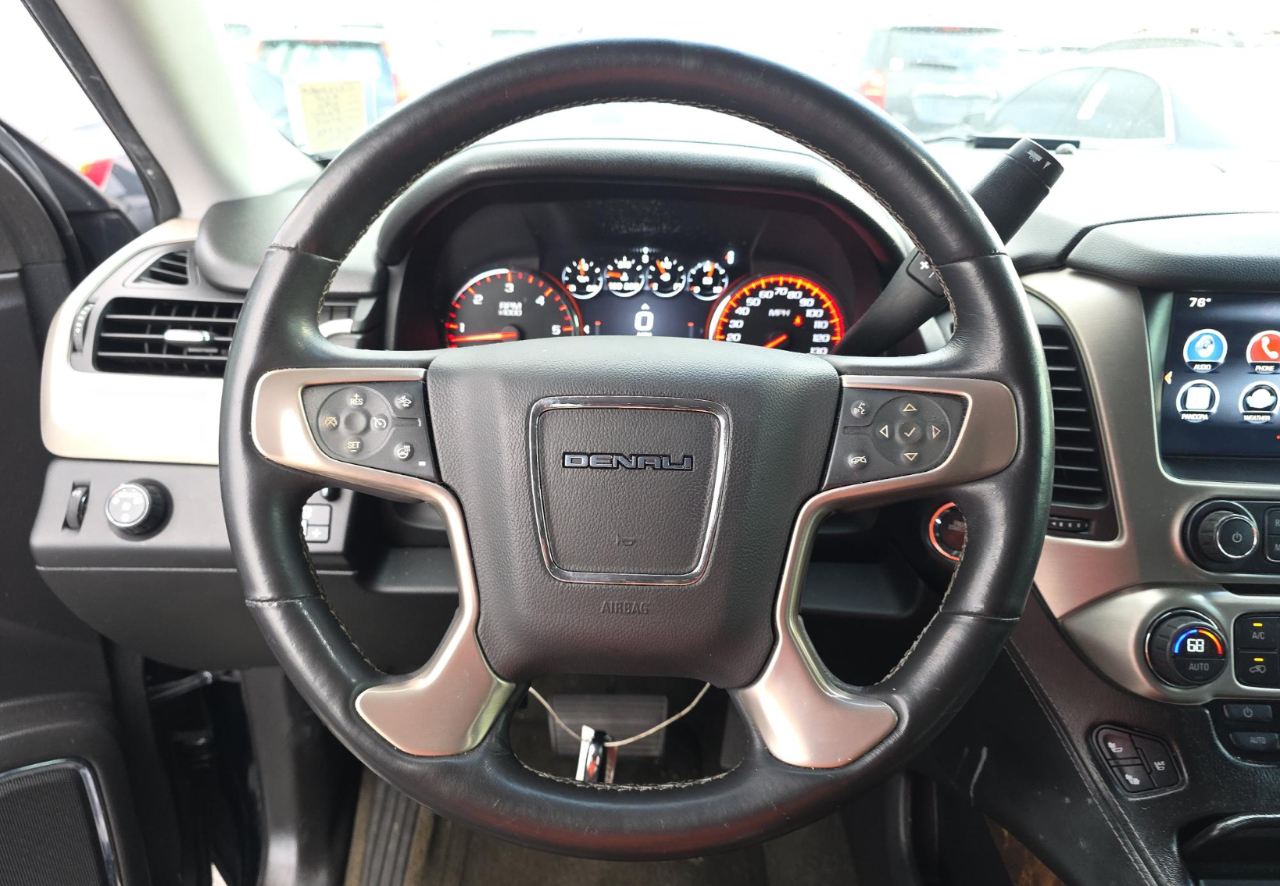 GMC Yukon XL Denali  2015