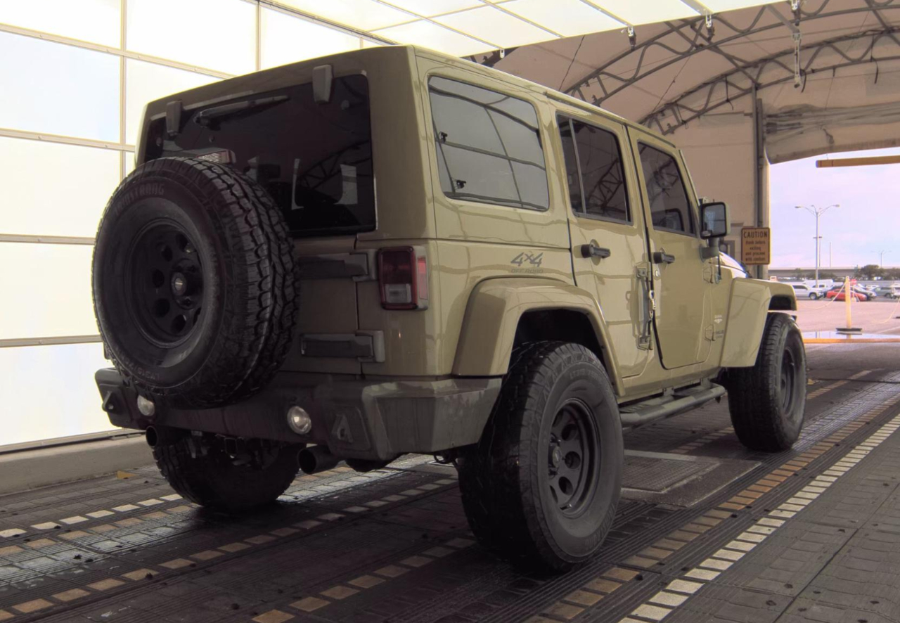 Jeep Wrangler Unlimited  2013