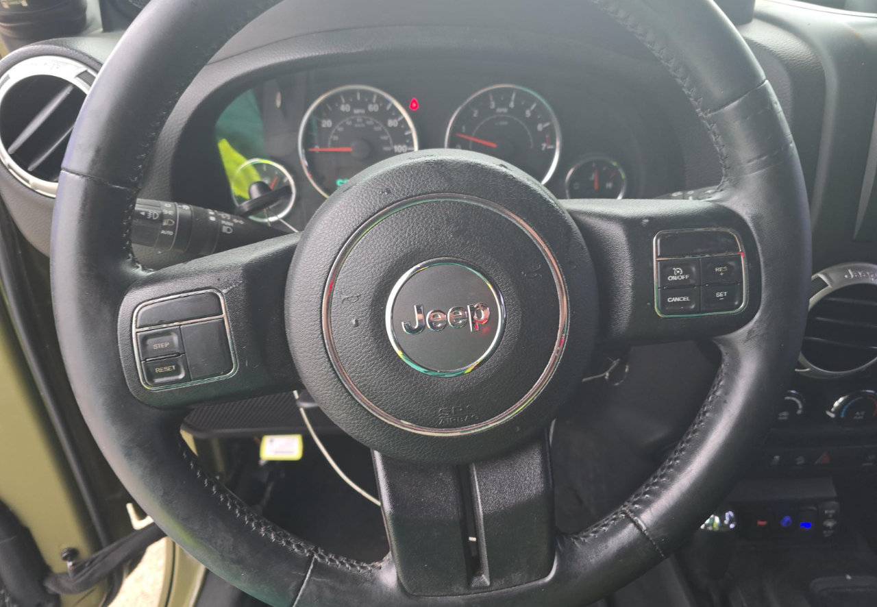 Jeep Wrangler Unlimited  2013