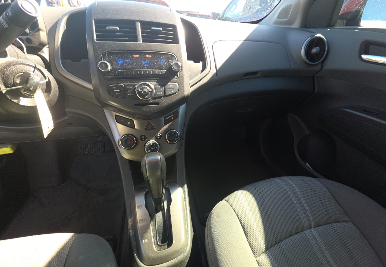 Chevrolet Sonic  2012