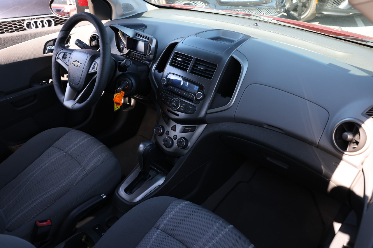 Chevrolet Sonic  2012