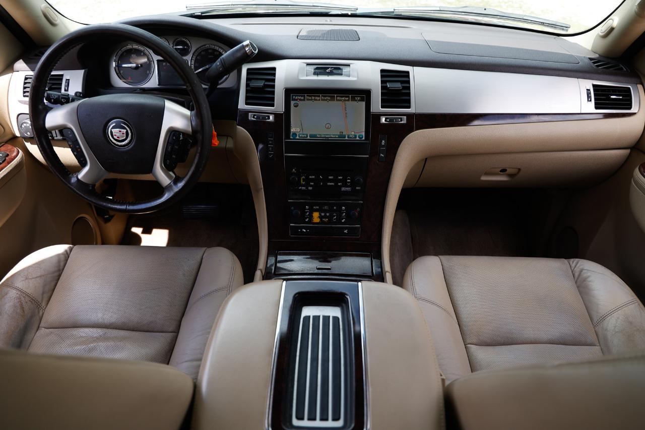 Cadillac Escalade  2012