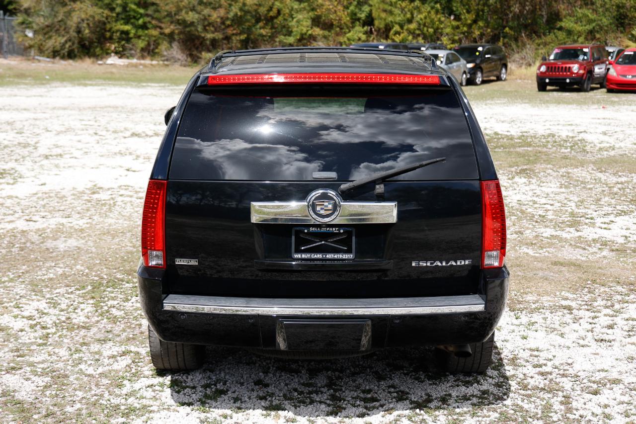Cadillac Escalade  2012