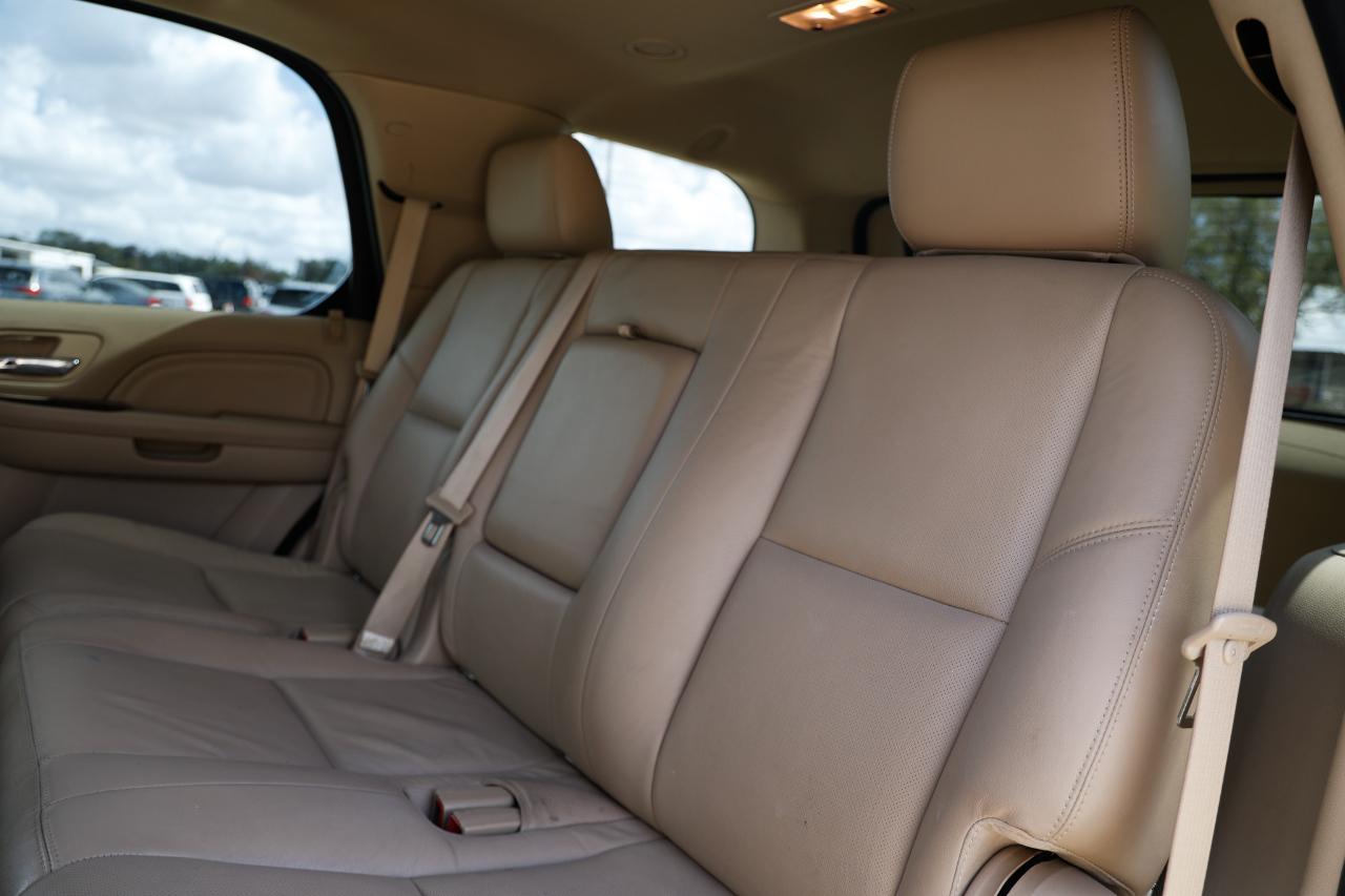 Cadillac Escalade  2012