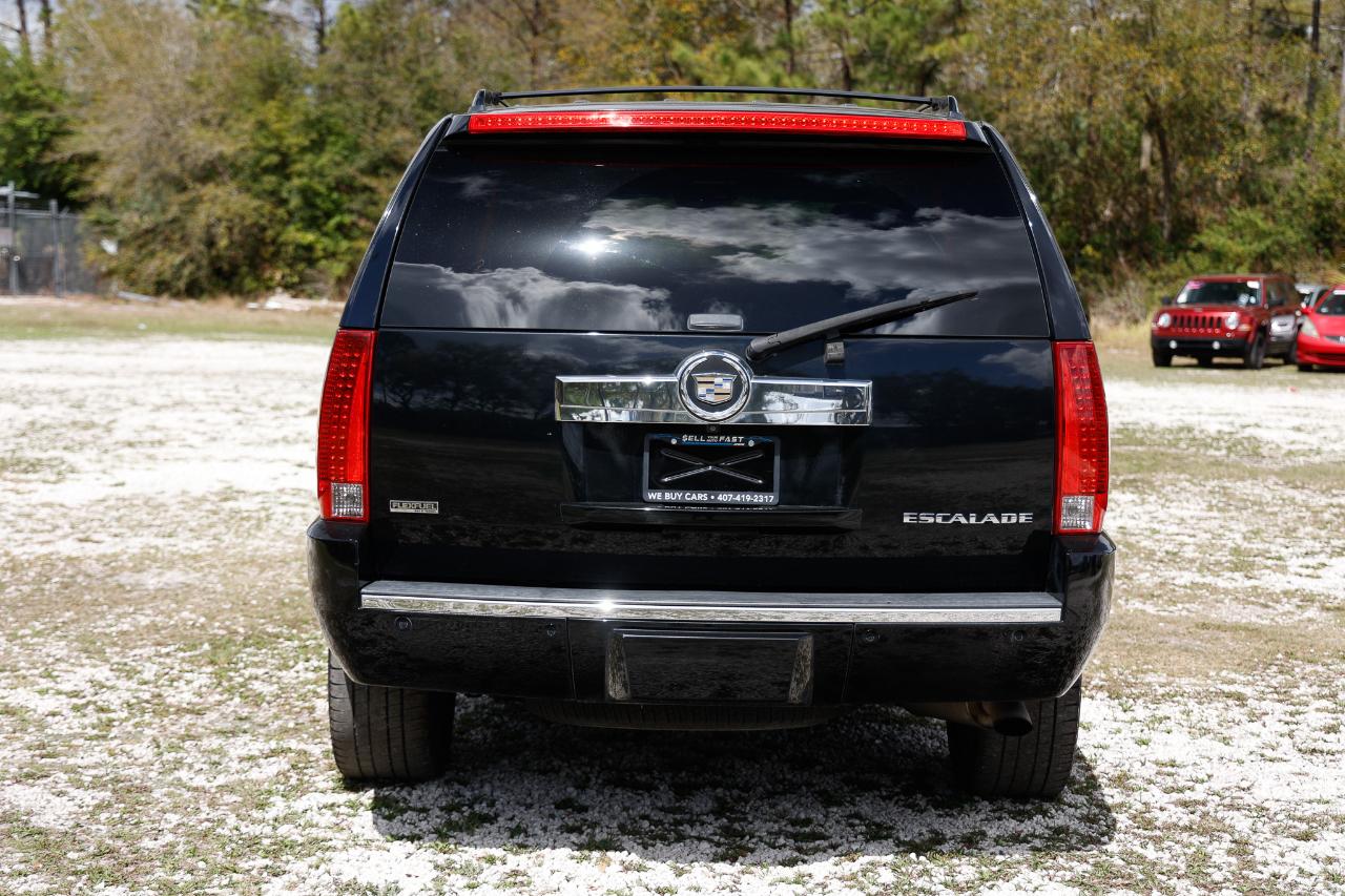 Cadillac Escalade  2012