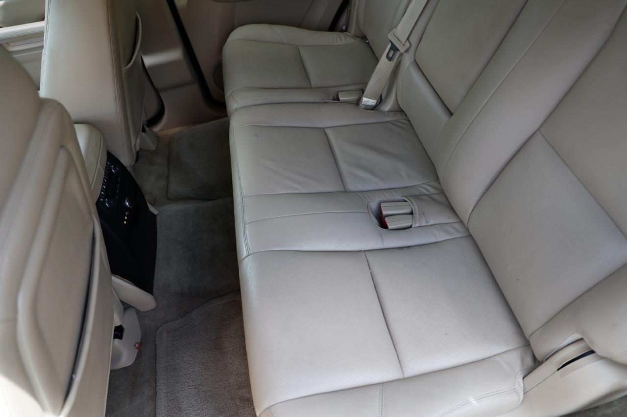 Cadillac Escalade  2012