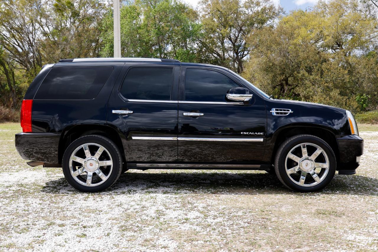 Cadillac Escalade  2012