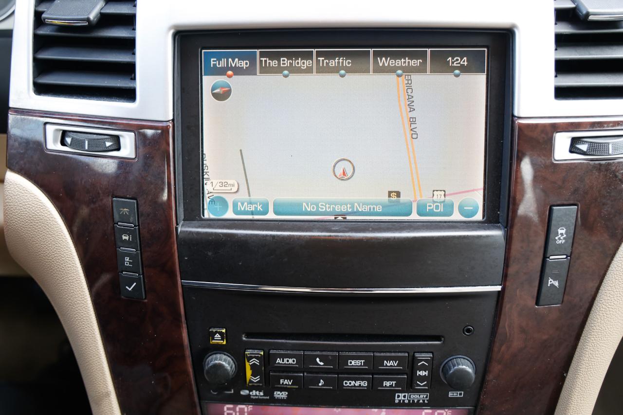 Cadillac Escalade  2012