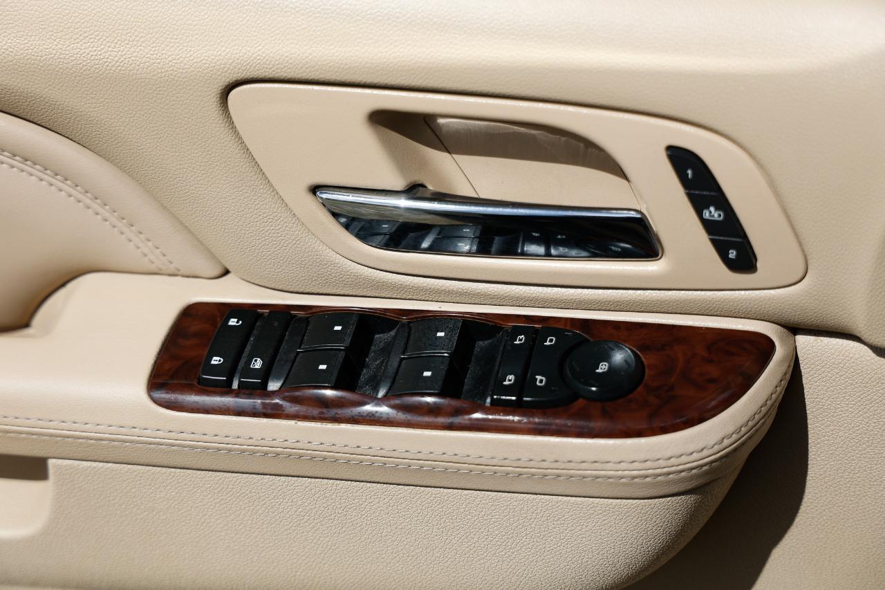 Cadillac Escalade  2012