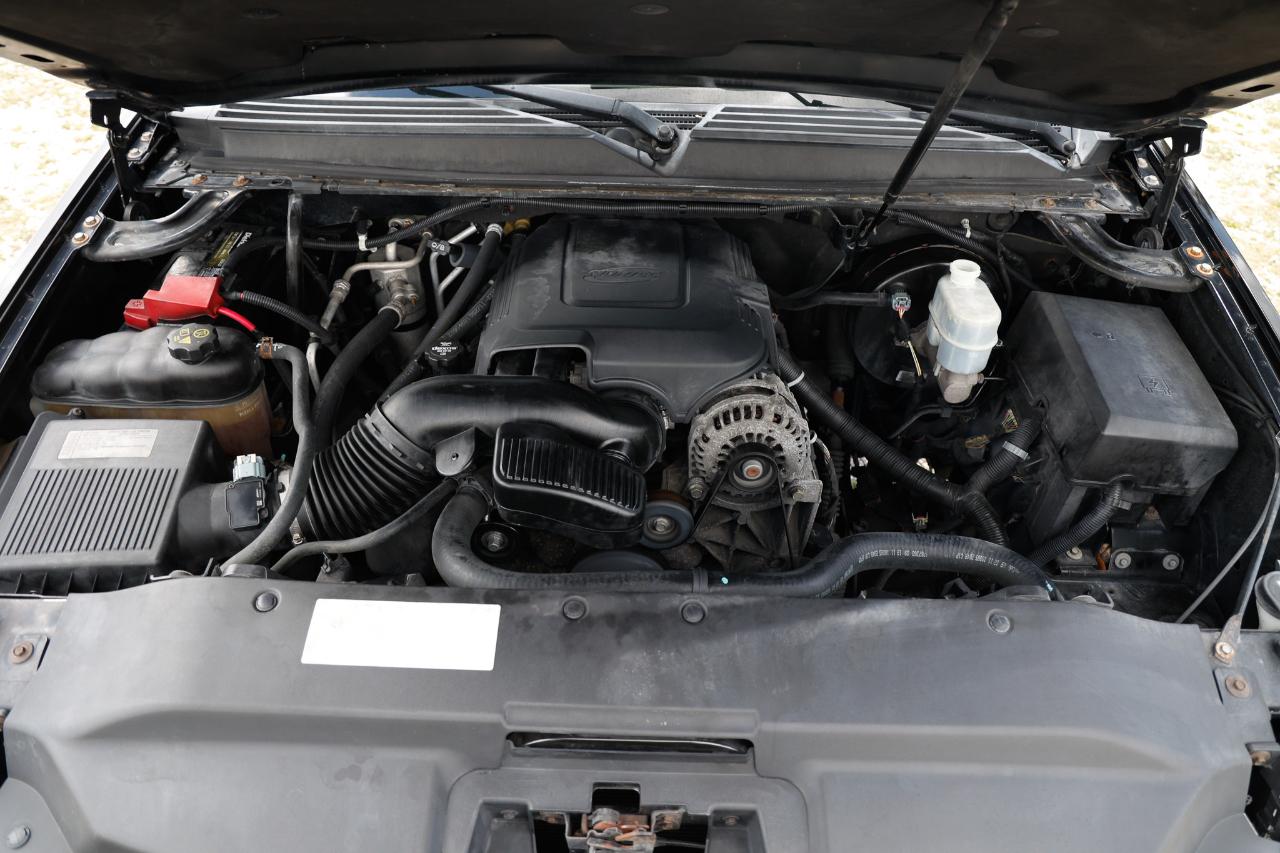 Cadillac Escalade  2012