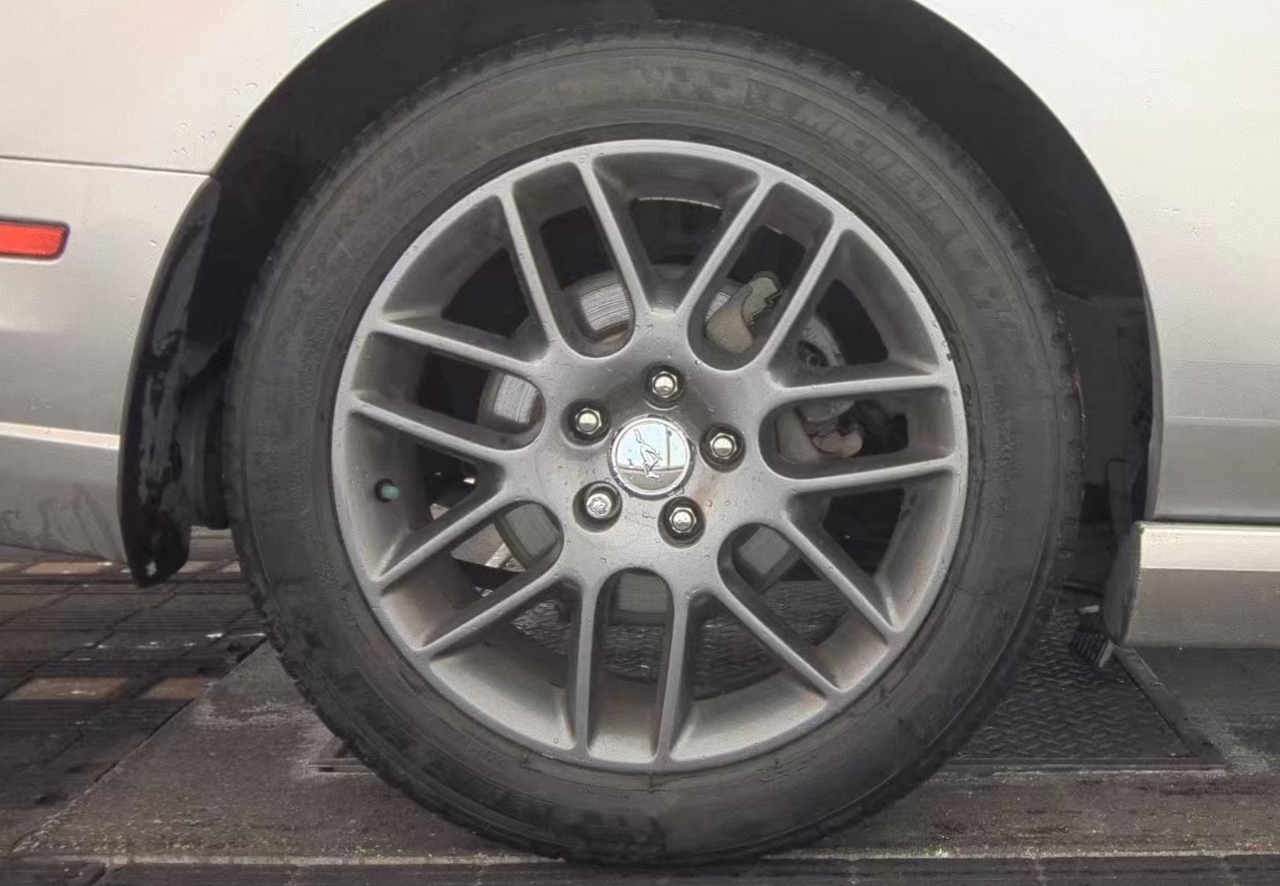 Ford Mustang V6 Premium Convertible 2014