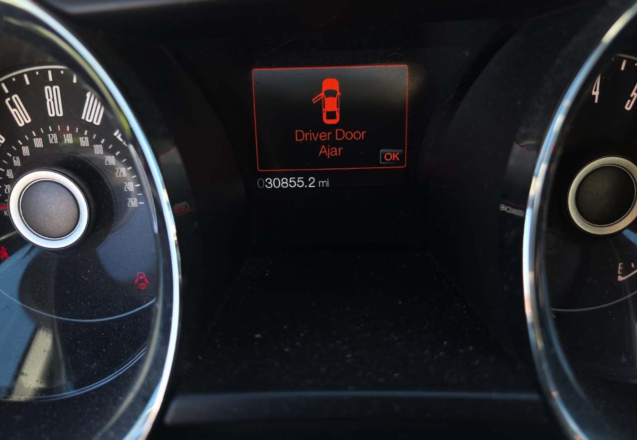 Ford Mustang V6 Premium Convertible 2014