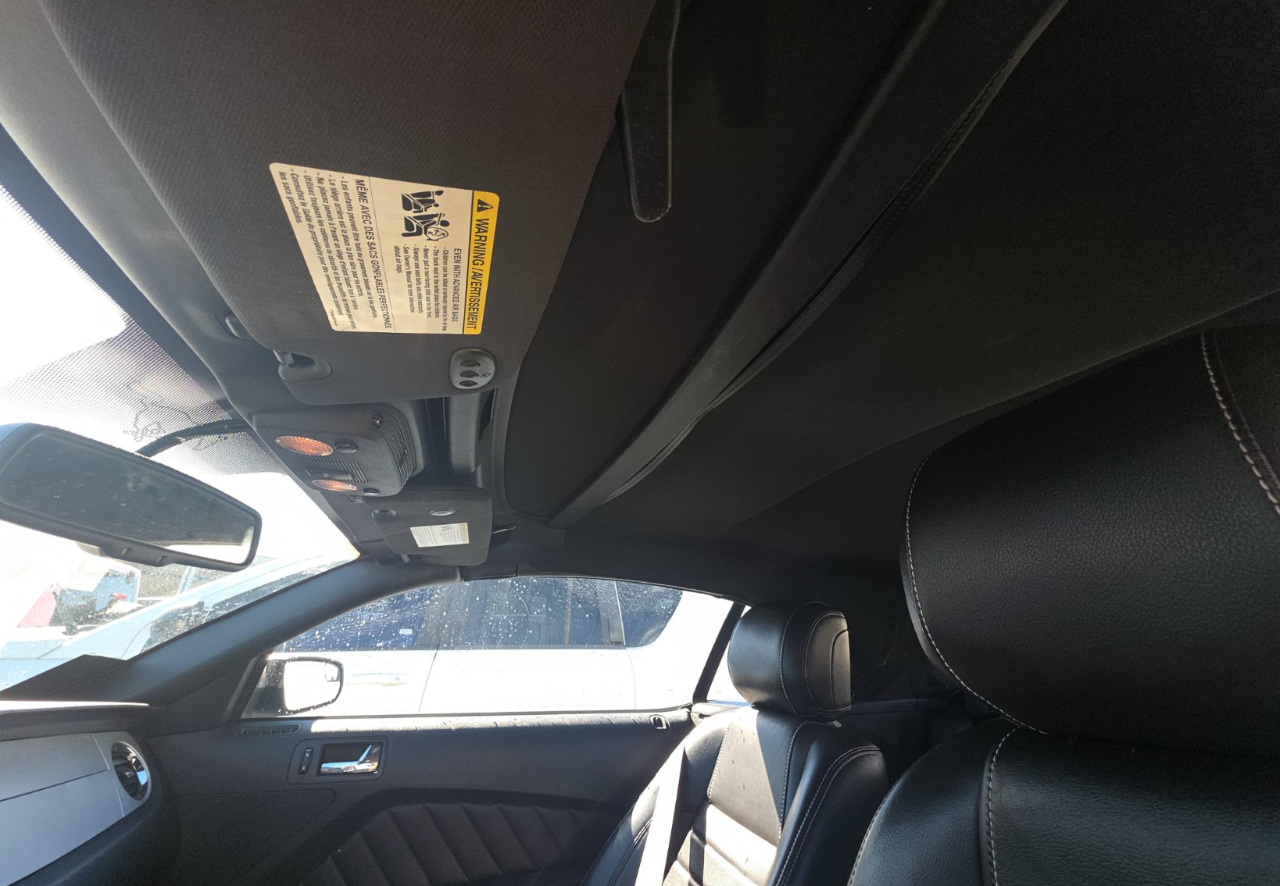 Ford Mustang V6 Premium Convertible 2014