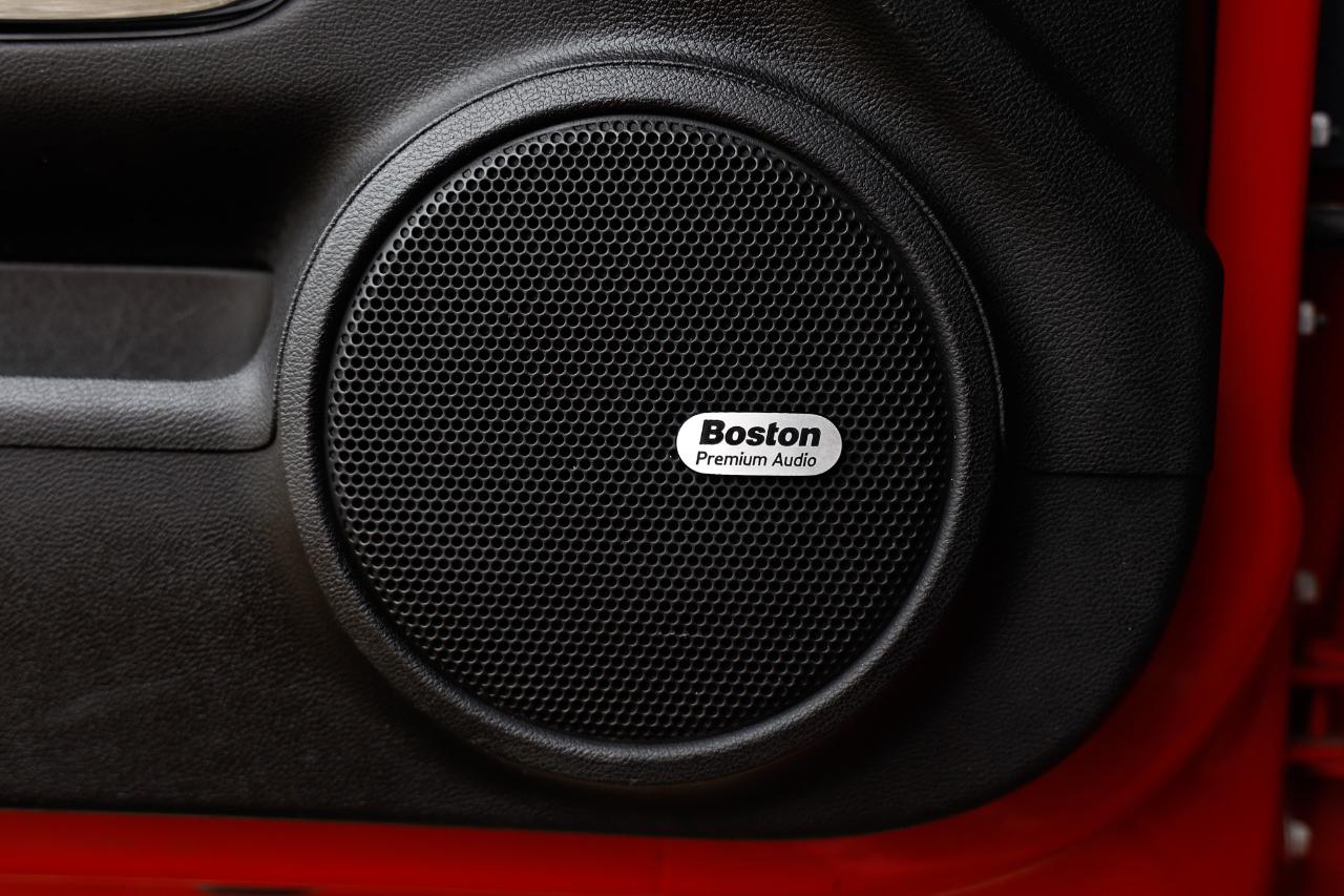 Chevrolet Camaro RS Convertible 2011