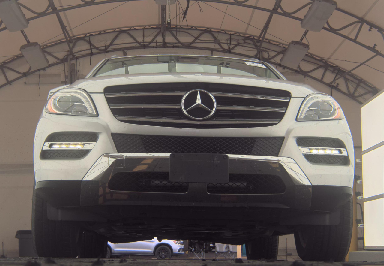 Mercedes-Benz M-Class  2014